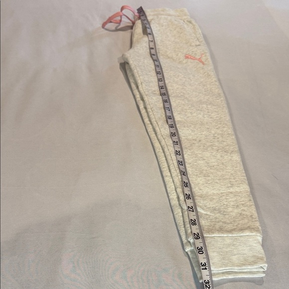 Puma Girl’s Grey Heather & Pink Sweatpants Fleece Cuffed Size M (7/8) - Picture 6 of 10